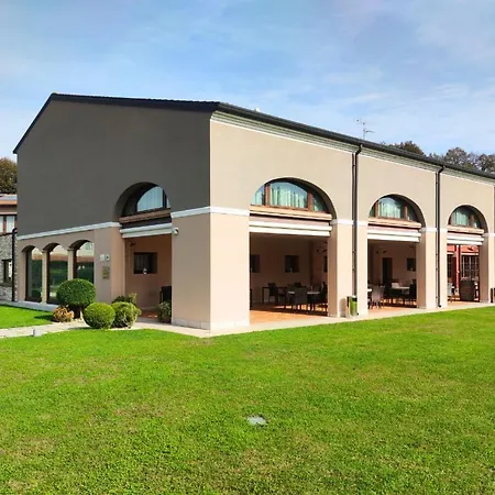 Tenuta Albertini בית חווה